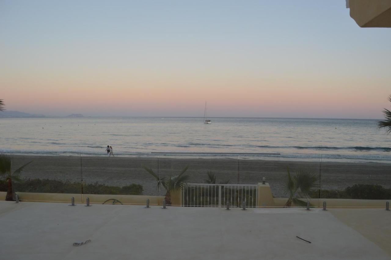 Excepcional Apartamento Amanecer Al Borde De Playa Y Mar, En Chalet Roquetes Alicante Zewnętrze zdjęcie