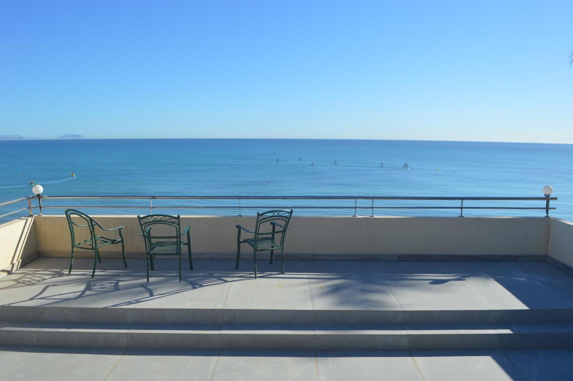 Excepcional Apartamento Amanecer Al Borde De Playa Y Mar, En Chalet Roquetes Alicante Zewnętrze zdjęcie