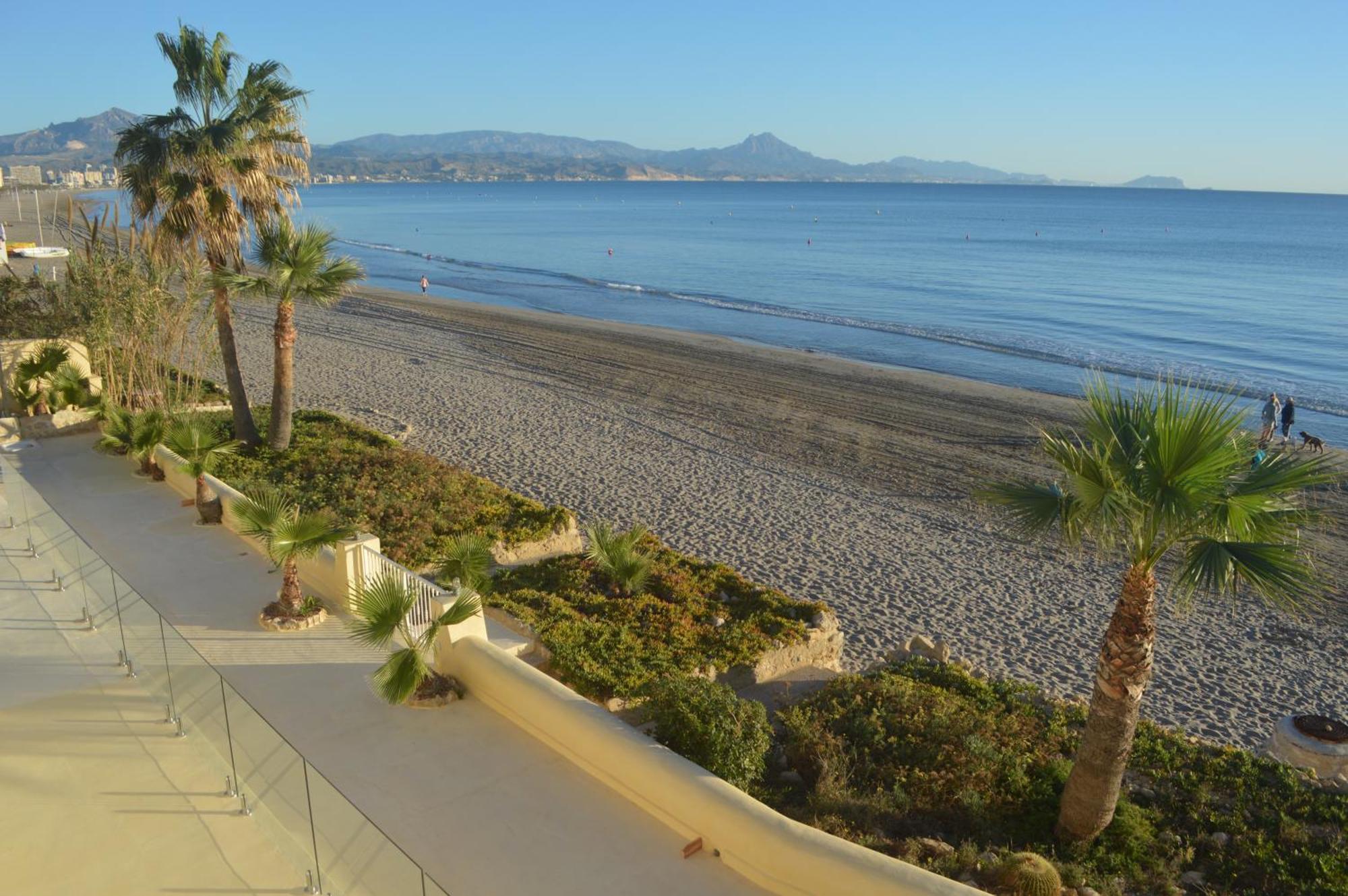 Excepcional Apartamento Amanecer Al Borde De Playa Y Mar, En Chalet Roquetes Alicante Zewnętrze zdjęcie